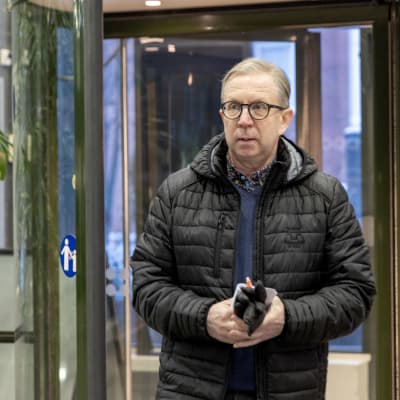 Oulun kaupunginjohtaja Seppo Määttä eroaa tehtävästään