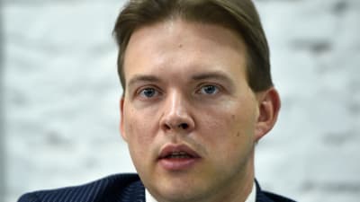 Juristen Maxim Znak ingår i det belarusiska oppositionsrådet och arbetar för Viktor Babarika, som sitter häktad sen tidigare.