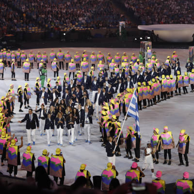 Greklands delegation under OS-invigningen i Rio 2016.