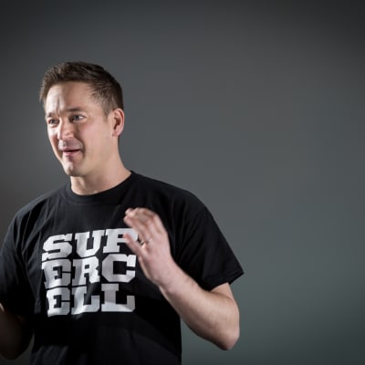 Supercellin toimitusjohtaja ja yksi perustajista Ilkka Paananen, pääkonttorin pressitilaisuus, Hki, 15.2.2017.
