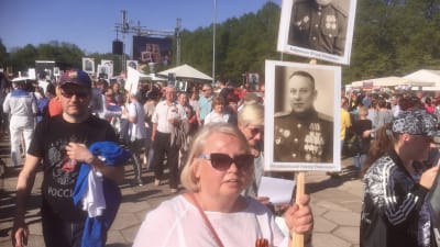 Marsch i Riga för de ryssar som stupade i andra världskriget på Segerdagen år 2018.