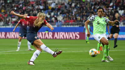 Lisa-Marie Utland gjorde 2–0 för Norge.