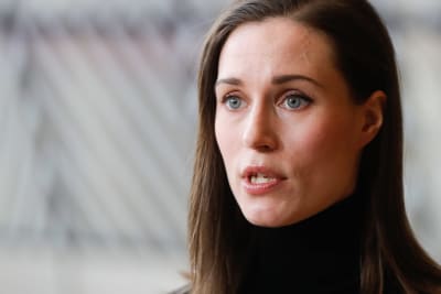 Närbild på statsminister Sanna Marin. 