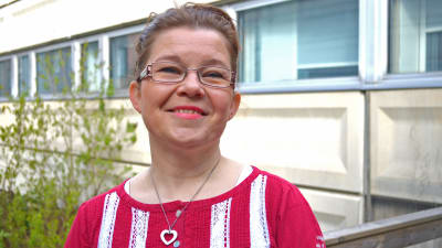 Stina Kuhlefelt är koordinator för IceHearts svenskspråkiga verksamhet.