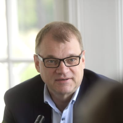 Statsminister Juha Sipilä intervjuades av Yle under Statsministerns frågetimme. 