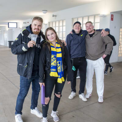 Oskar Bäckmark och Amanda Bäckmark.