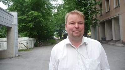 Mikael Gädda är ordförande i ordförande i utbildningsnämnden i Korsholm.