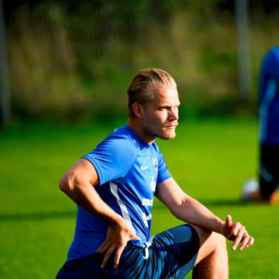 Joel Pohjanpalo harjoitteli maajoukkueen kanssa Helsingissä.