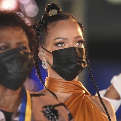 Rihanna står bakom Barnados nyutnämnda premiärminister Mia Mottley