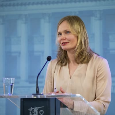 Hallituksen infotilaisuus koronavirustilanteesta 18.3.2020