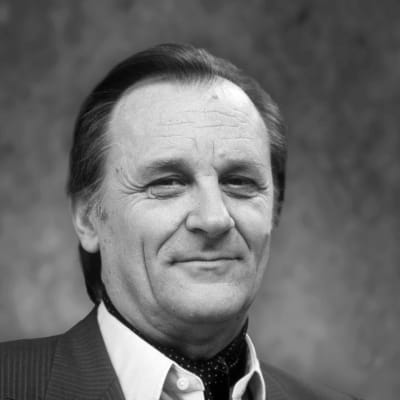  Ranskalaistaiteilija Albert Uderzo kuvattuna animaatiostudiolla Pariisissa 24. helmikuuta 1986.