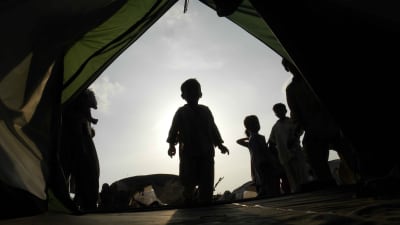 Barn behöver hjälp i Pakistan