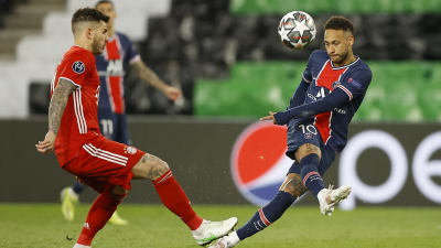 Neymar och PSG ångar på i Champions League-slutspelet.