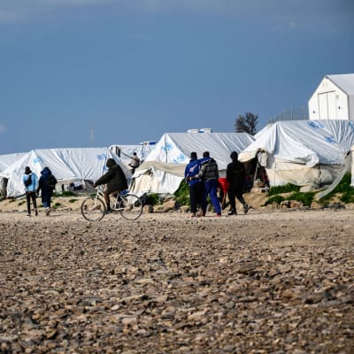 Flyktingläger med tält på den grekiska ön Lesbos