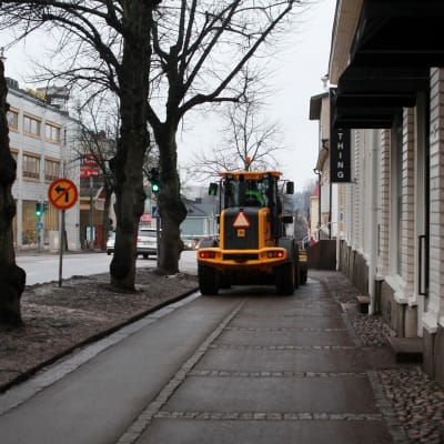 Gatuputsning