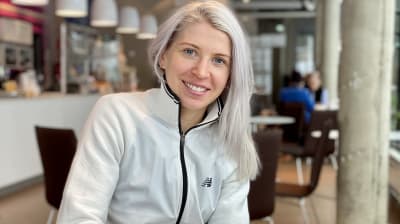 Medeldistanslöparen Sara Kuivisto från Borgå satte fyra nya finländska rekord under OS i Tokyo sommaren 2021.