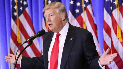 Donald Trump talade på en presskonferens i Trump Tower i New York.