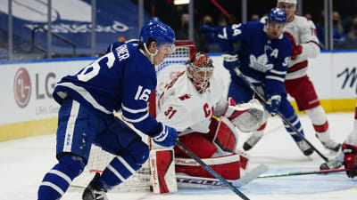 Toronto besegrade Carolina i NHL.