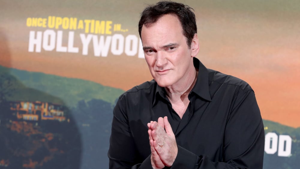 Filmregissören Quentin Tarantino debuterar som författare – Once