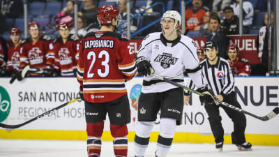 Alex Lintuniemies insatser i AHL premierades inte med någon NHL-kommendering.