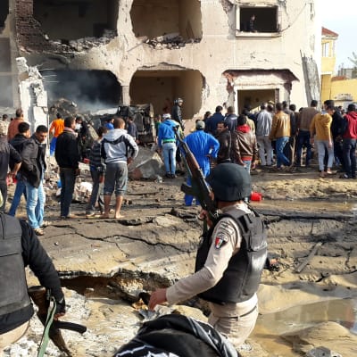 Arkiv. Minst sex personer dödades i en bombattentat mot en polisstation på Sinaihalvön den 12 april 2015.