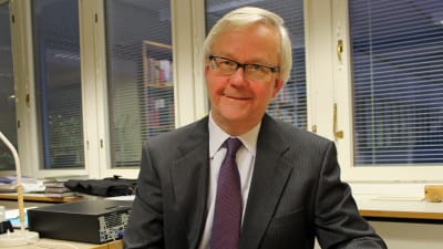 Olli Mäenpää är professor i förvaltningsrätt vid Helsingfors Universitet