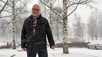 Psykolog Tony Dundefelt på plats i Jakobstad