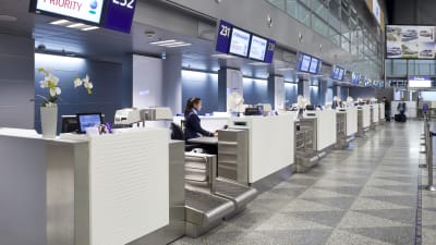 Check-in area 200