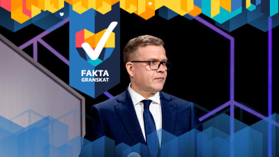 Petteri Orpo under valdebatten med de andra partiledarna. 
