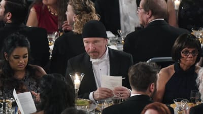 U2-gitarristen The Edge vid Nobelbanketten i Stockholm 2018.