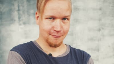 Porträtt på regissör Antti Kemppainen.