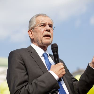 Alexander Van der Bellen, presidentkandidat för gröna partiet i Österrike