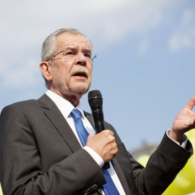 Alexander Van der Bellen, presidentkandidat för gröna partiet i Österrike