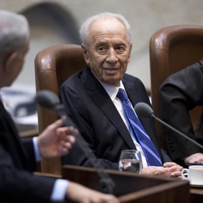 Shimon Peres.