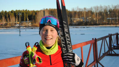 Porträttbild på Jill Friberg.