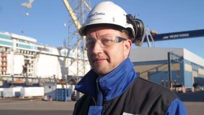 Ekonomidirektör Tuomas Nyberg vid Meyer Turku-varvet i Åbo