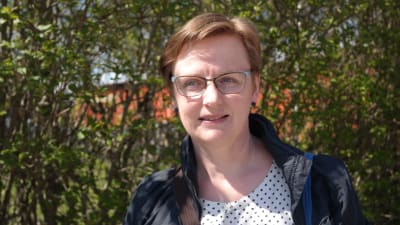 Carina Kristola-Backlund har redigerat Alexey Vostrovs bok om finlandssvenskar