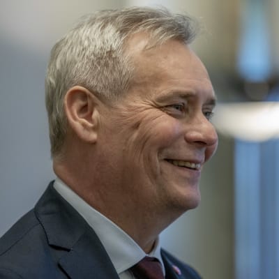 Antti Rinne ilmoittaa hallitusneuvotteluihin lähtevät puolueet
