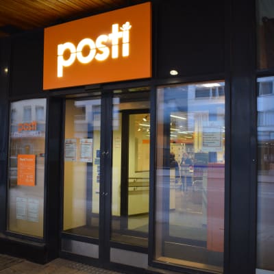Postens kontor på Eriksgatan i Åbo. 