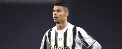 Juventus stora stjärna Cristiano Ronaldo toppar skytteligan. Han har stått för 25 av Juventus 64 ligamål.