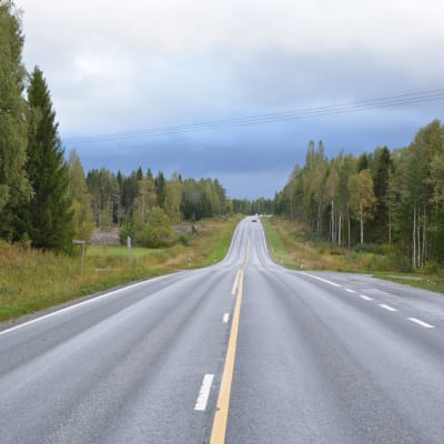 Valtatie 8, Tieosuus välillä Vassor ja Maksamaa