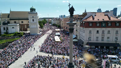 Massdemonstration i Warszawa, Polen 4.6.2023.