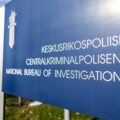Skylt för centralkriminalpolisen.