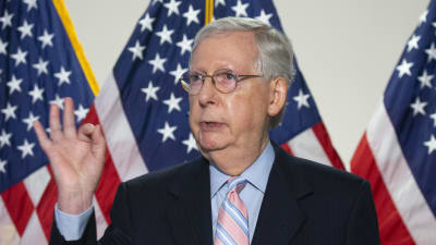 Senatens majoritetsledare Mitch McConnell under en presskonferens i tisdags.