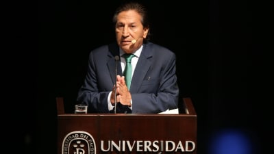 Ex-presidenten Alejandro Toledo har tillbakavisat anklagelser om att han tog emot 20 miljoner dollar i mutor under sin tid som president