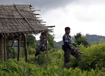 Armén medger för första gången att soldater har gjort sig skyldiga till massakrer på rohingyamuslimer i Rakhinestaten i västra Burma