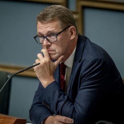 Puhemies Matti Vanhanen täysistunnossa 11.9.2019