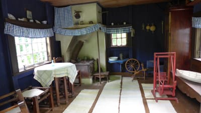 Interiören i lekstugan på Kulla gård.