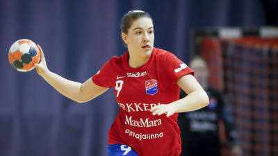 Anna Westerlund spelar handboll.