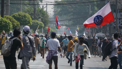 Motståndet mot militärjuntan är utbrett bland annat i landets största stad Rangoon. 